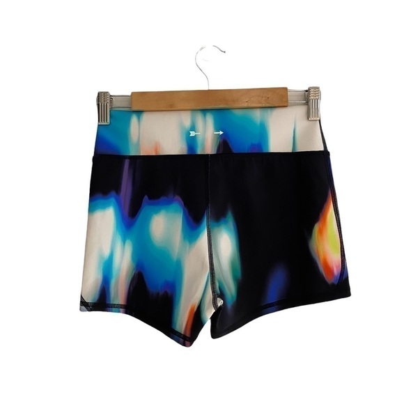 𝅺THE UPSIDE NWT fitted exercise shorts - Picture 2 of 4